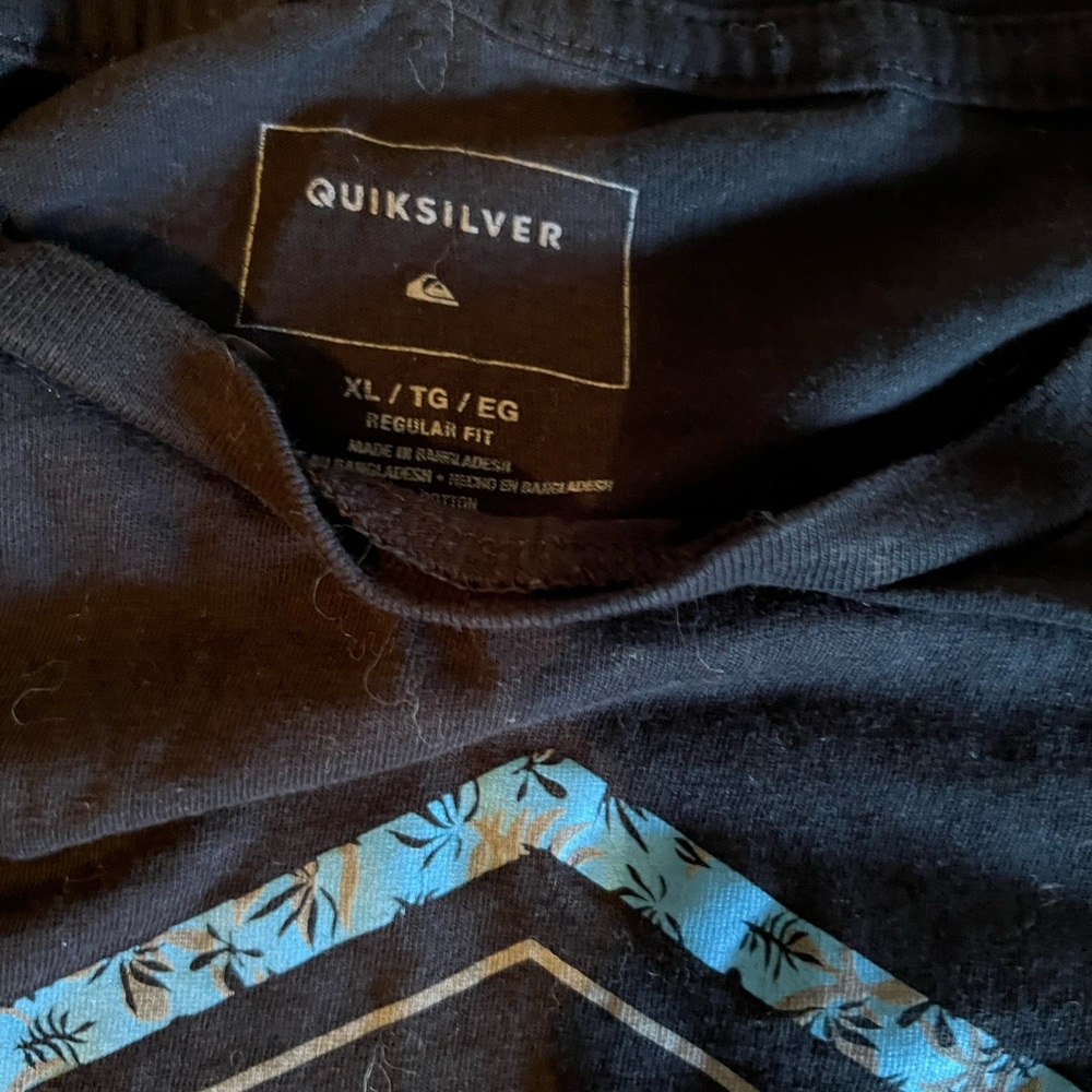 Quicksilver tee